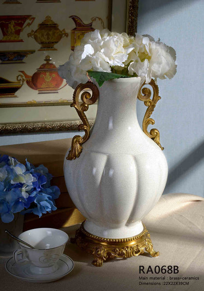 Gilt Bronze Flower Vase Centerpiece -  westmenlights
